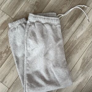 Abercrombie & Fitch Gray Jogger Sweatpants • L